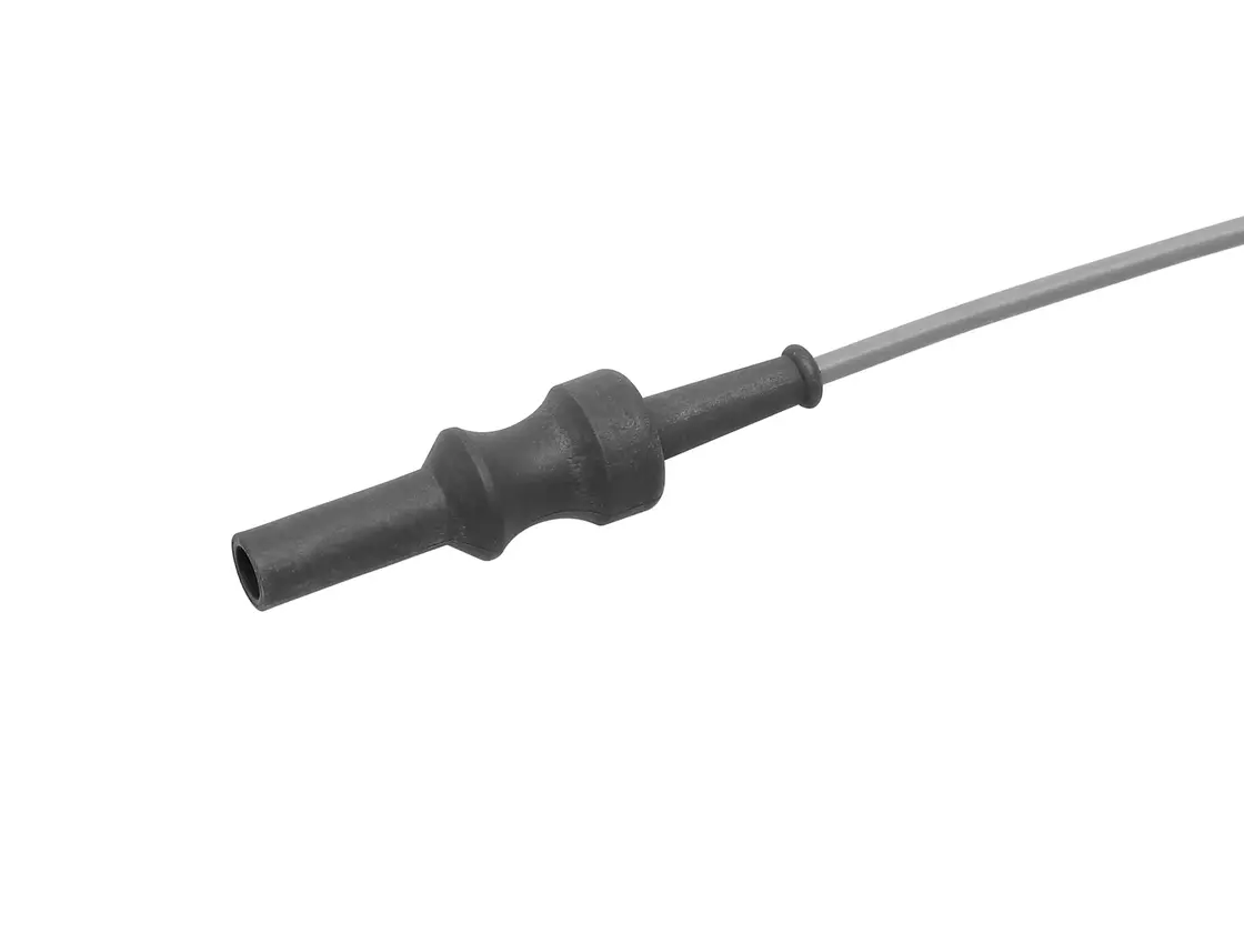 Monopolares Kabel mit 4 mm Instrumentenstecker für den Anschluss von Elektrochirurgie-Handgriffen an HF-Generatoren.
