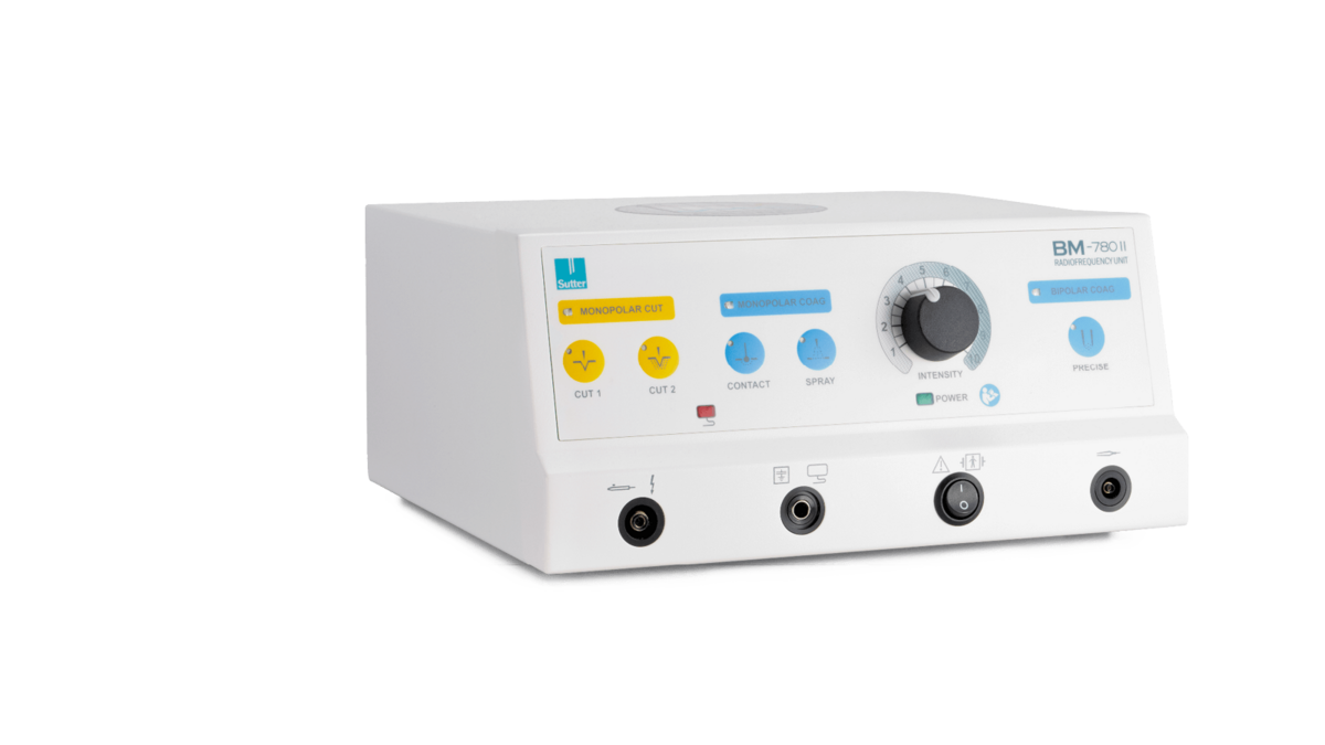 Seitenansicht des BM-780 II Radiofrequenz-Generators mit Drehregler, Funktionsknöpfen und Anschlüssen für bipolare und monopolare Instrumente, geeignet für präzises Schneiden und Koagulieren in chirurgischen Anwendungen.