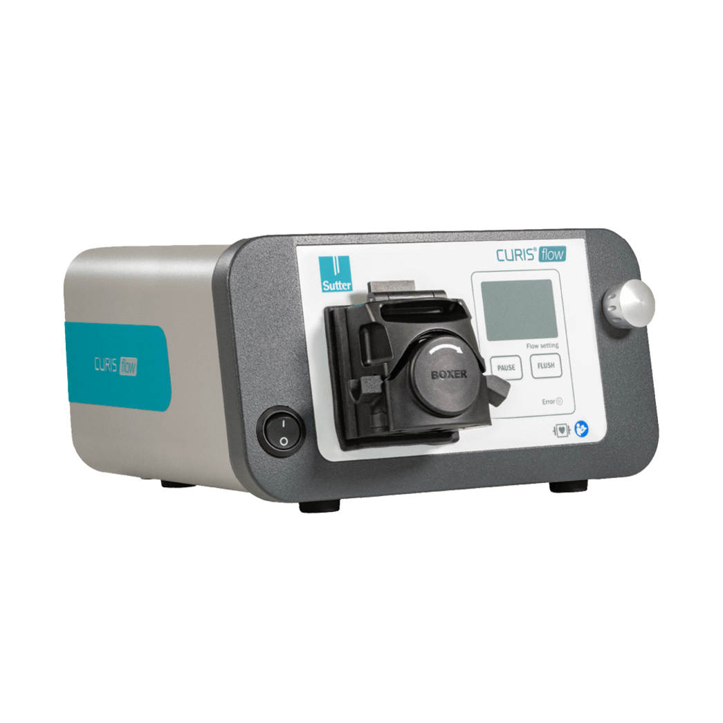 Die CURIS® flow Spülpumpe von Sutter in schräger Frontansicht – entwickelt zur Spülung von Elektroden während chirurgischer Anwendungen mit dem CURIS® Radiofrequenzgenerator.